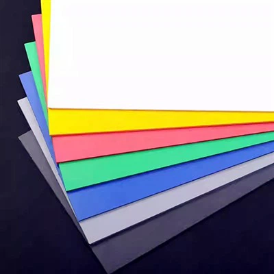 Comharthaí Clóbhuailte PVC